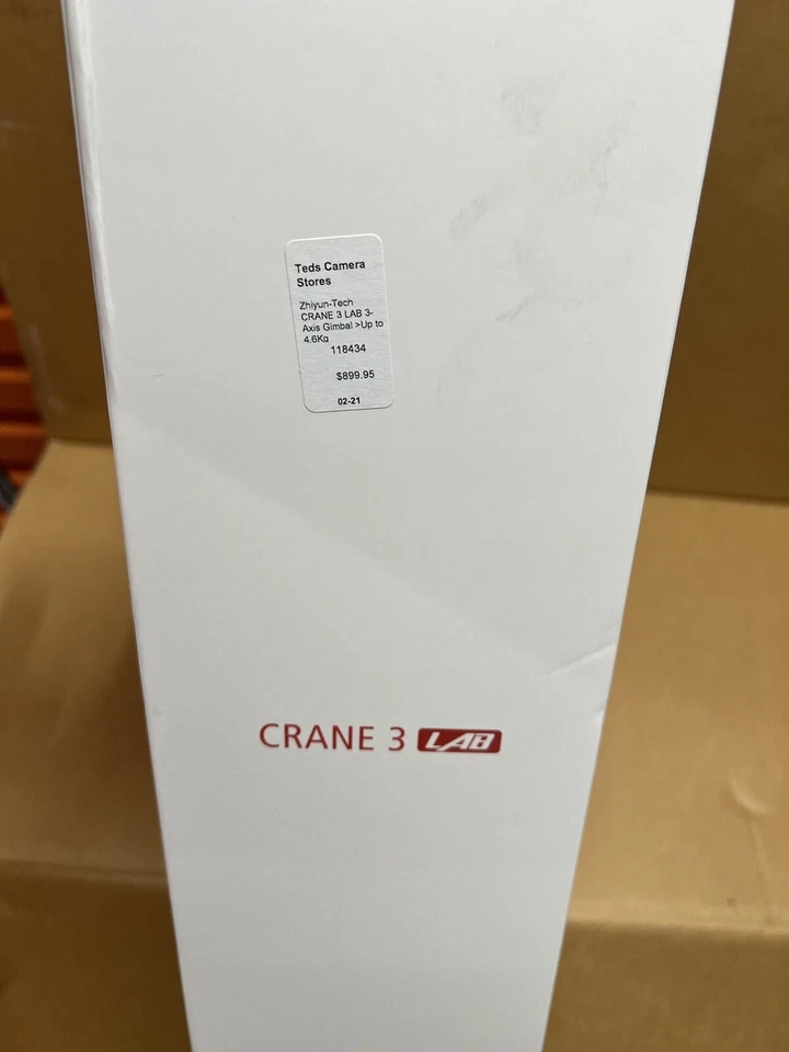Zhiyun Crane 3 LAB- DSLR Camera Gimbal Stabiliser - Image 3 of 4