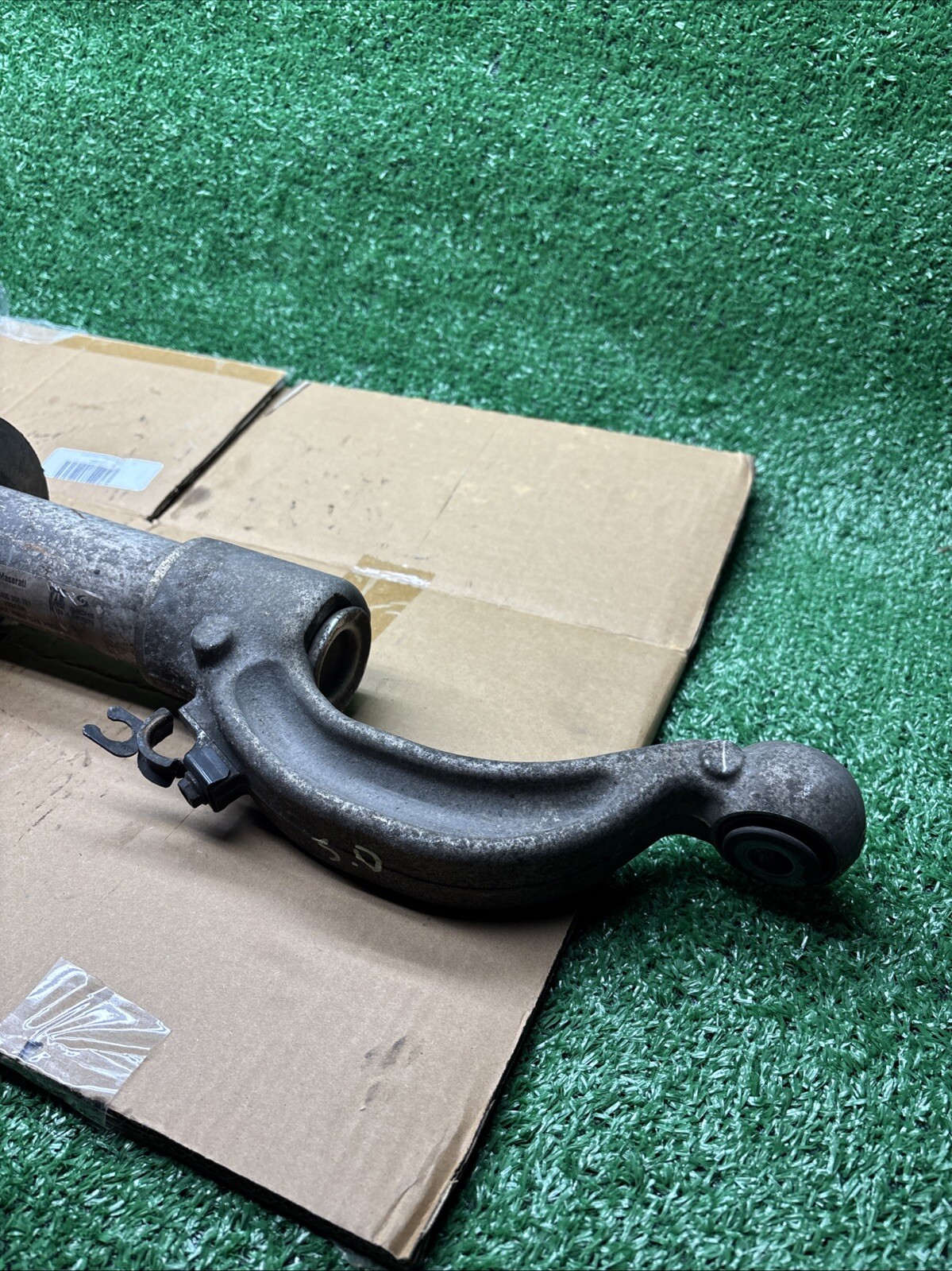 USED Maserati Quattroporte Shock Strut Absorber Front Left or Right OEM