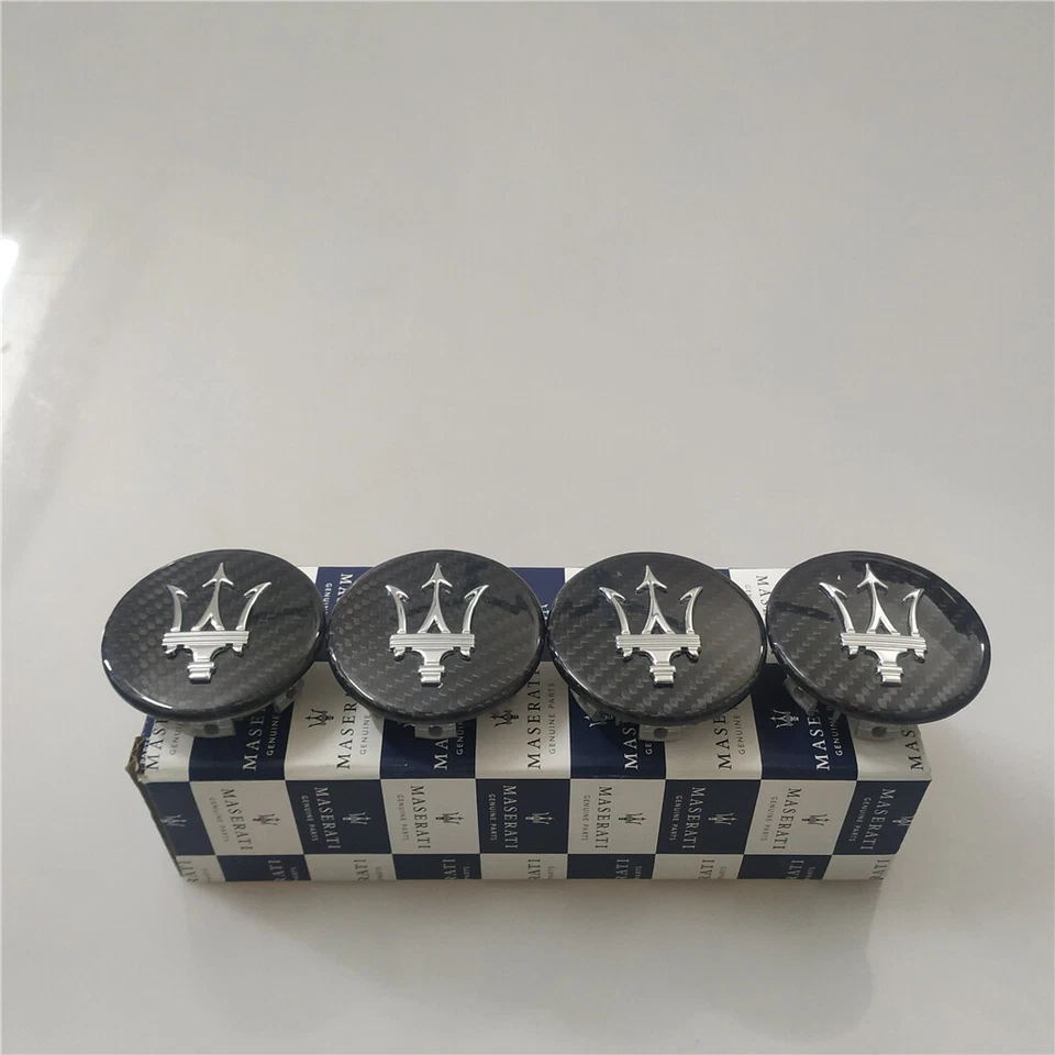 Комплект для модификации центрального колпака колеса из углеродного волокна для Maserati GranTurismo GranCabrio - Изображение 2 из 4