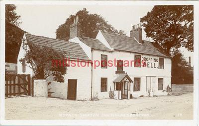 ECHTFOTO-POSTKARTE VON MOTHER SHIPTON INN, KNARESBOROUGH, WEST YORKSHIRE BRAMLEY