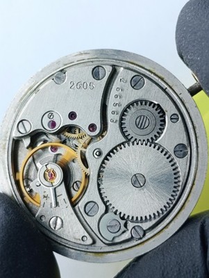 Vintage USSR Wostok 2605 Movement & Original Export Dial - For Parts / Repair