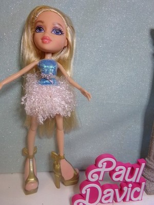 BRATZ 2015 METALLIC MADNESS CLOE