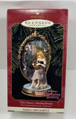 Hallmark keepsake 1999 Disney's Sleeping Beauty The Enchanted Christmas Ornament