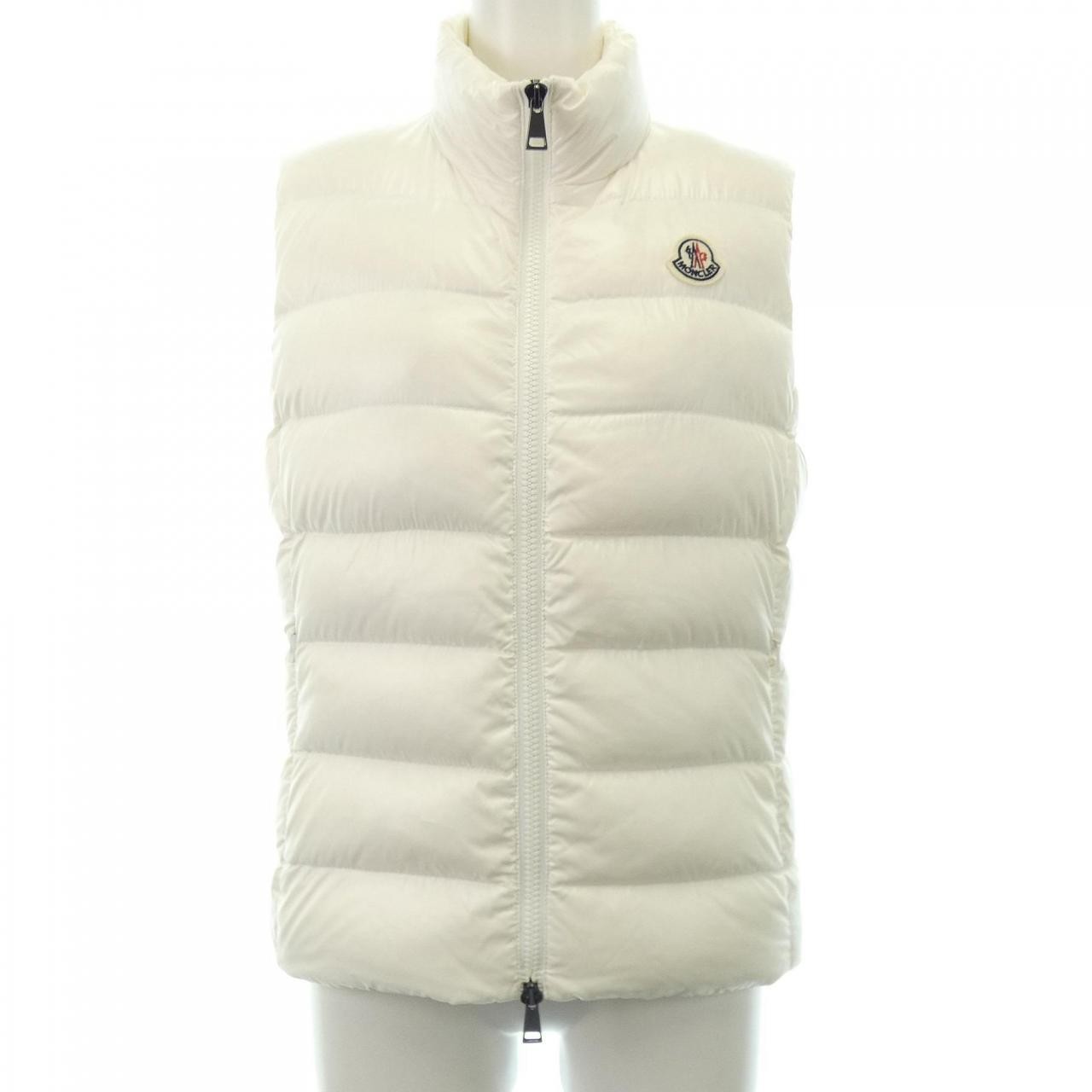 Authentic MONCLER Down Vest Model 241-003-906-6522
