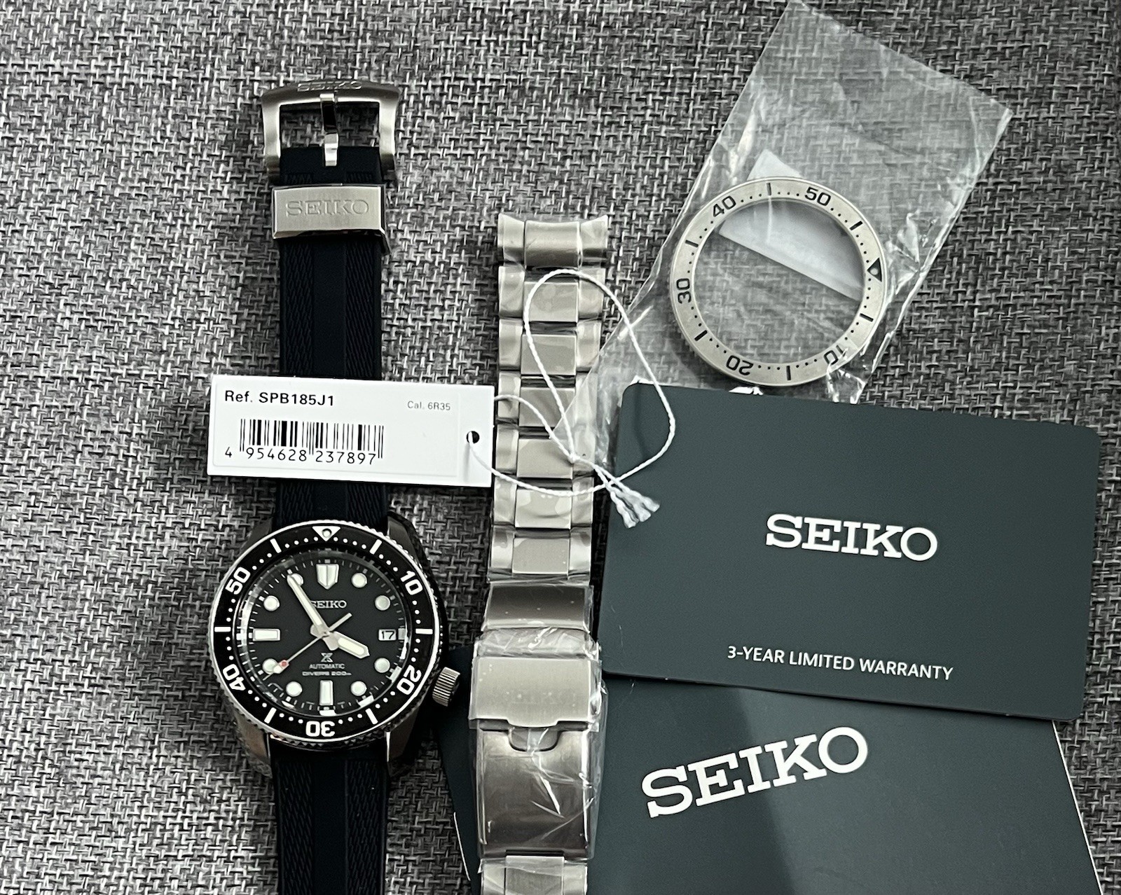 Seiko Spb185 Prospex Diver’s 200 Automatic Watch with Seiko OEM Black Bezel image 3