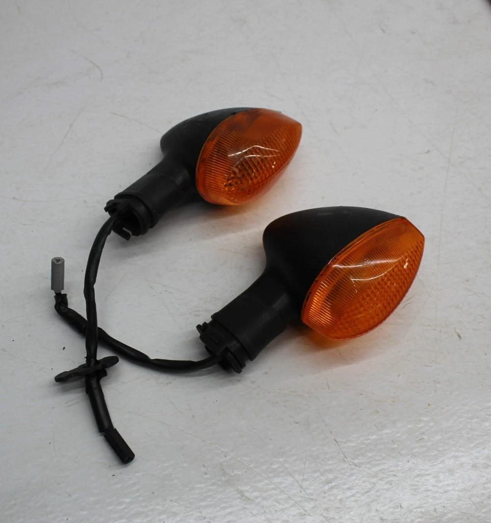 08-16 YAMAHA YZF R6 FRONT LEFT RIGHT TURN SIGNALS LIGHT INDICATORS