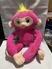 FINGERLINGS HUGS Plush Interactive Monkey Bella Pink Wow Wee Kisses Laugh WORKS