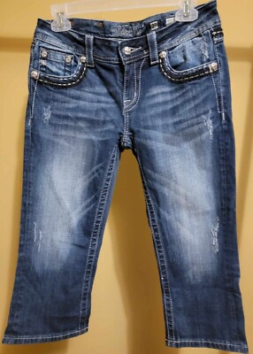 New Miss Me Women's Blue Capri Jeans Size: 27
