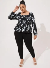 Torrid Rayon Slub Smocked Bodice Long Sleeve Crop Blouse (Size 5)