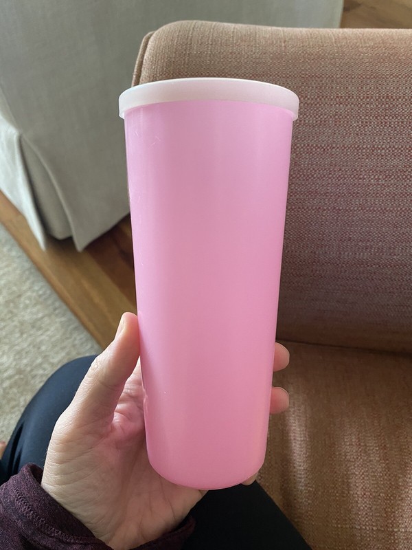 Pink Tupperware Tall Tea/Beverage Cup With Lid