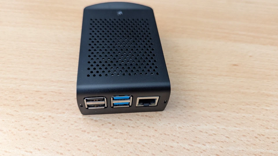 Raspberry Pi 4 Model B (ARM Cortex A72, 1,50 GHz, 4GB RAM) 64 GB Komplett-Set - Bild 2 von 4