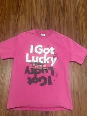 Vetements   I Got Lucky  Tee Pink