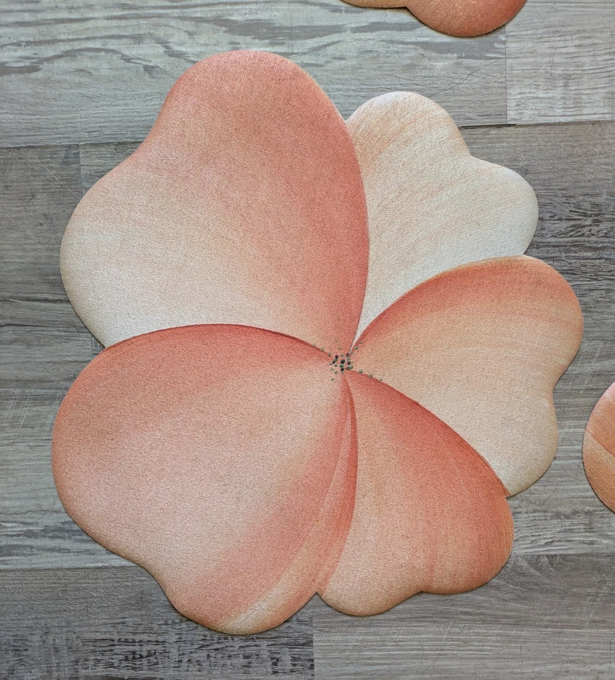 Vintage Pfirsichfarben Vinyl Kunststoff Plumeria Blumenform Tischsets 6er Set - Bild 2 von 4