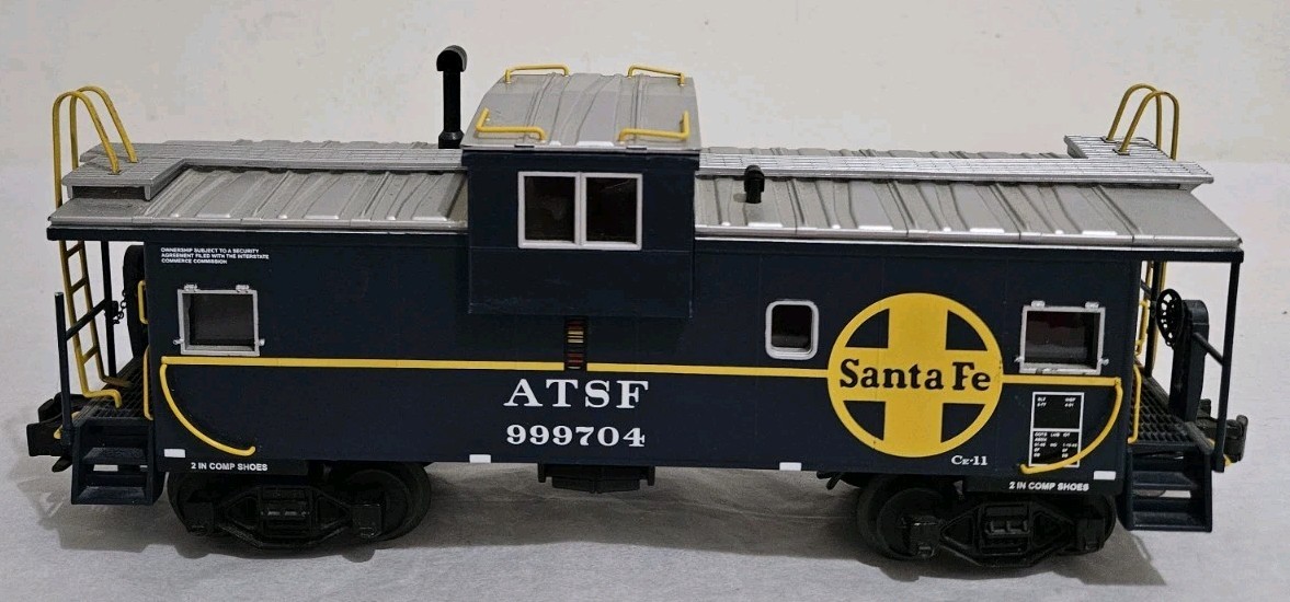 MTH 20-91081 Santa Fe Extended Vision Caboose #999704