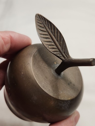Schöne Vintage Apfelglocke aus massivem Messing - Bild 3 von 5