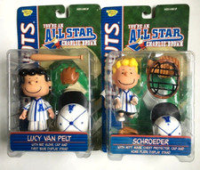 Peanuts Snoopy Lucy & Schroeder All-Star Baseball Exclusive 2002 Playing Mantis