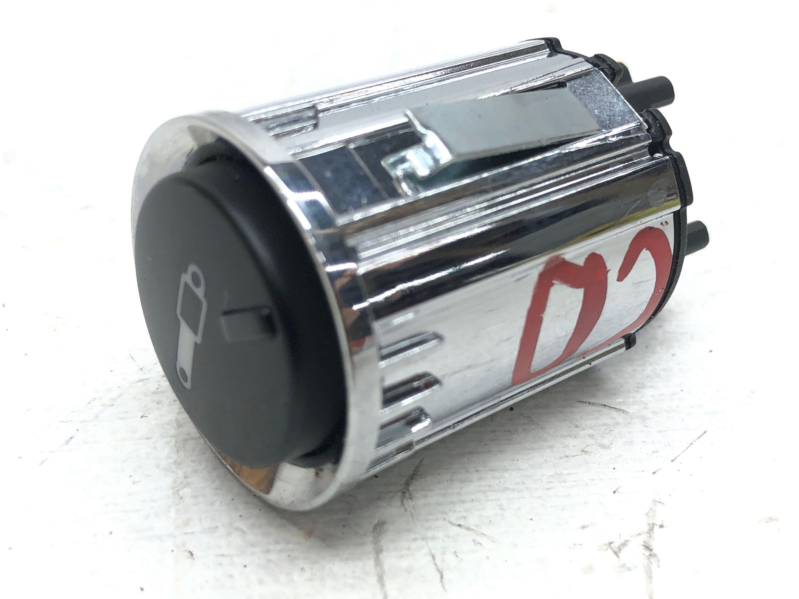 2011-2020 ASTON MARTIN RAPIDE ACTIVE DAMPENING SUSPENSION SWITCH 8D33-2C418-BA