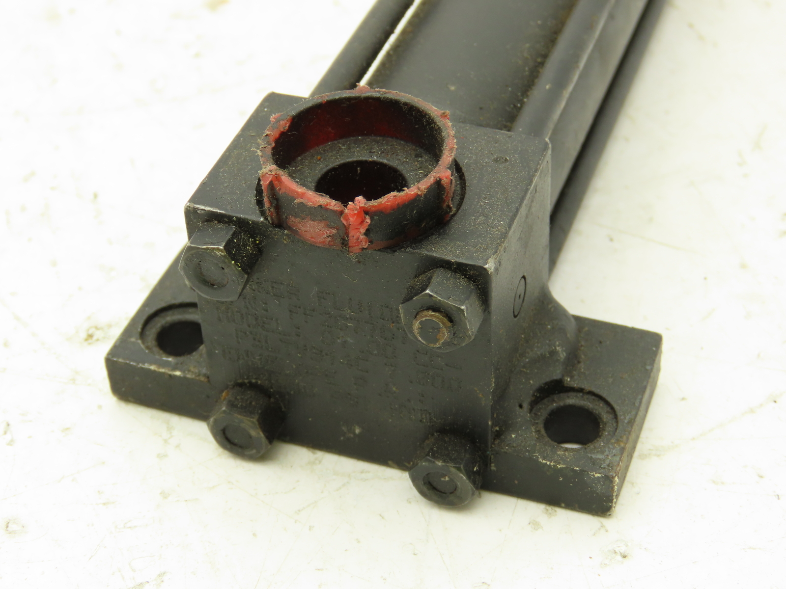 Parker CCP3LTVS14C 3L Hydraulic Cylinder 1" Bore 7" Stroke 1900 PSI