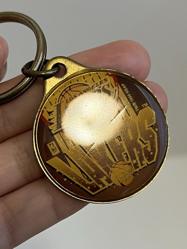 Wincraft Los Angeles LA Lakers Keychain NBA Glossy Logo Key Chain 1994 Vintage - Picture 2 of 5