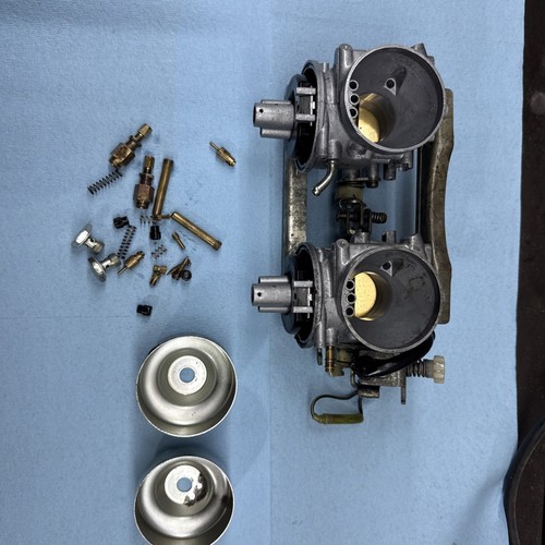 1984 - 1995 Phazer Pz480 485 Snowmobile  Motor Mikuni Carburetors Good
