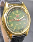 Vintage Seiko 5 automatic day date movement no. 6309A japan made men's watch