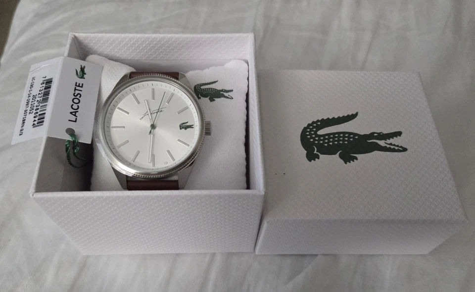 Reloj LACOSTE Heritage Hombre - Nuevo con Etiquetas y Caja - Correa de Cuero 42mm Nunca Usado Foto 2 de 4