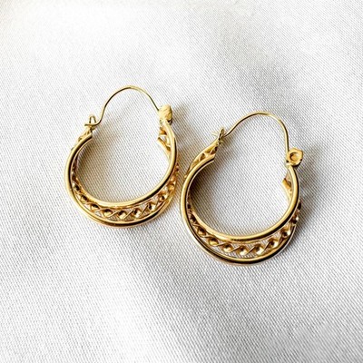Vintage 10K Yellow Gold Twisted Hollow Hoop Earrings, Dainty Minimalist Earrings