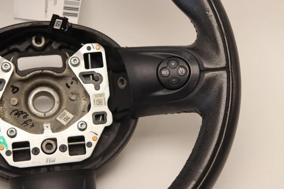 MINI COOPER COUNTRYMAN 2014-2016 VOLANTE CONDUCTOR NEGRO CON INTERRUPTORES OEM Foto 4 de 4