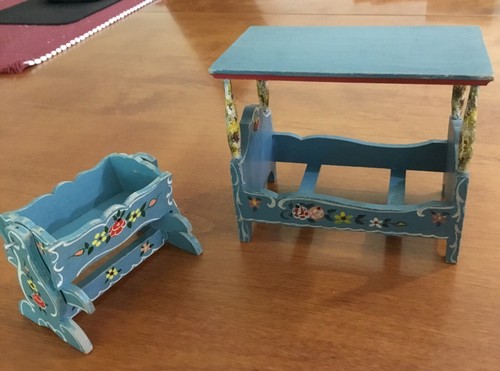 VTG Dora Kuhn Dollhouse Hand Painted Original Wooden Canopy Bed w Cradle