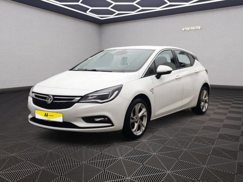 2018 Vauxhall Astra 1.4i Turbo SRi Hatchback 5dr Petrol Manual Euro 6 (150 ps) H - Picture 3 of 9