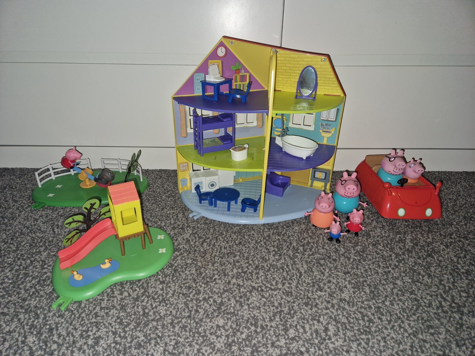 Peppa Pig 06384 Peppa's Family Home Playset Figures Park Motion Sound Car Bundle