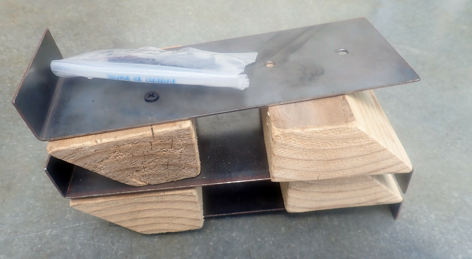 BED RAIL Extenders, allows a queen mattress to fit a full SZ Bed (WIDTH