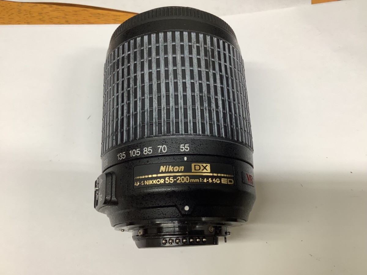 Nikon DX AF-S Nikkor 55-200mm 1:4-5.6G ED VR ZOOM LENS Read