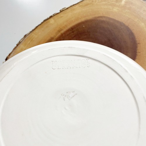 Rare Pigeon Toe Ceramics Folded 8.5” Serving Bowl - Picture 4 of 9