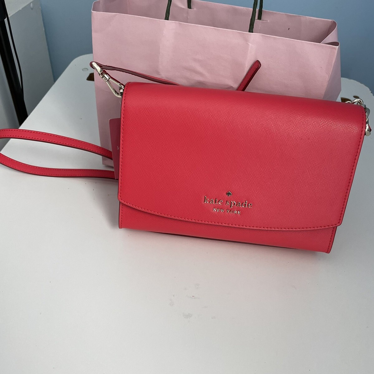 kate spade new york Carson Convertible Crossbody Shoulder Leather