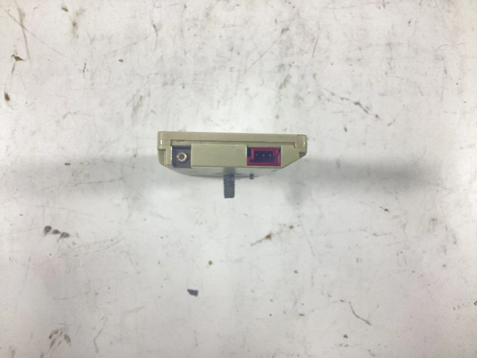 Amplificador de radio antena Land Rover Range Rover 2010-2012 ECU AH42-18C847-BB OEM. Foto 4 de 4