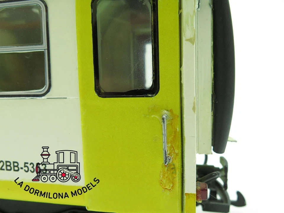 AG697 Escala G - LGB ARTESANAL - COCHE DE PASAJEROS 2BB-5353 de la FEVE - S/C - Imagen 4 de 4