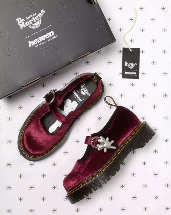 靴 marc jacobs maryjane shoes 8US size Marc Jacobs Fall 2020 RUNWAY White Leather Mary Jane Flats