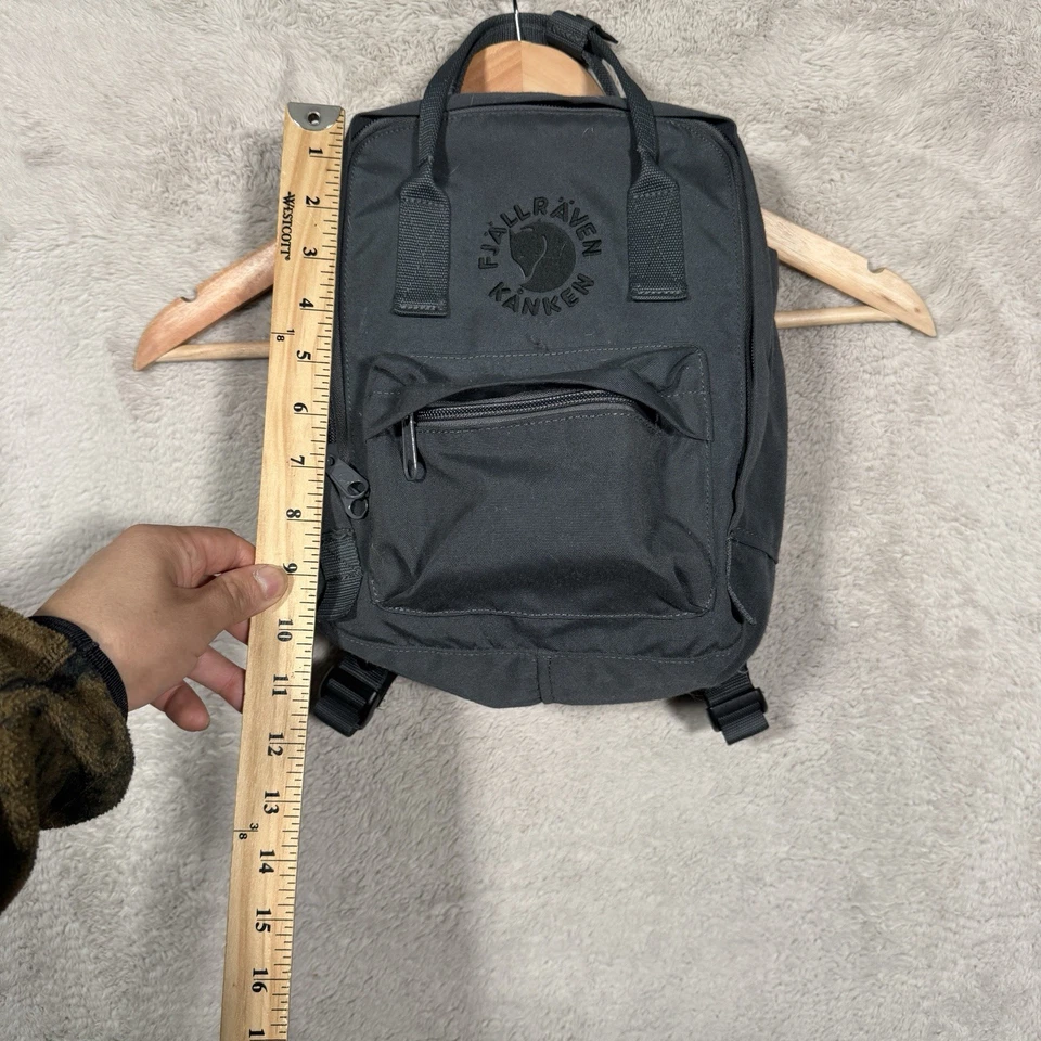 Mini Mochila Fjallraven Kanken Re-Kanken Gris Poliéster Reciclado 23549 Bolso Foto 2 de 4