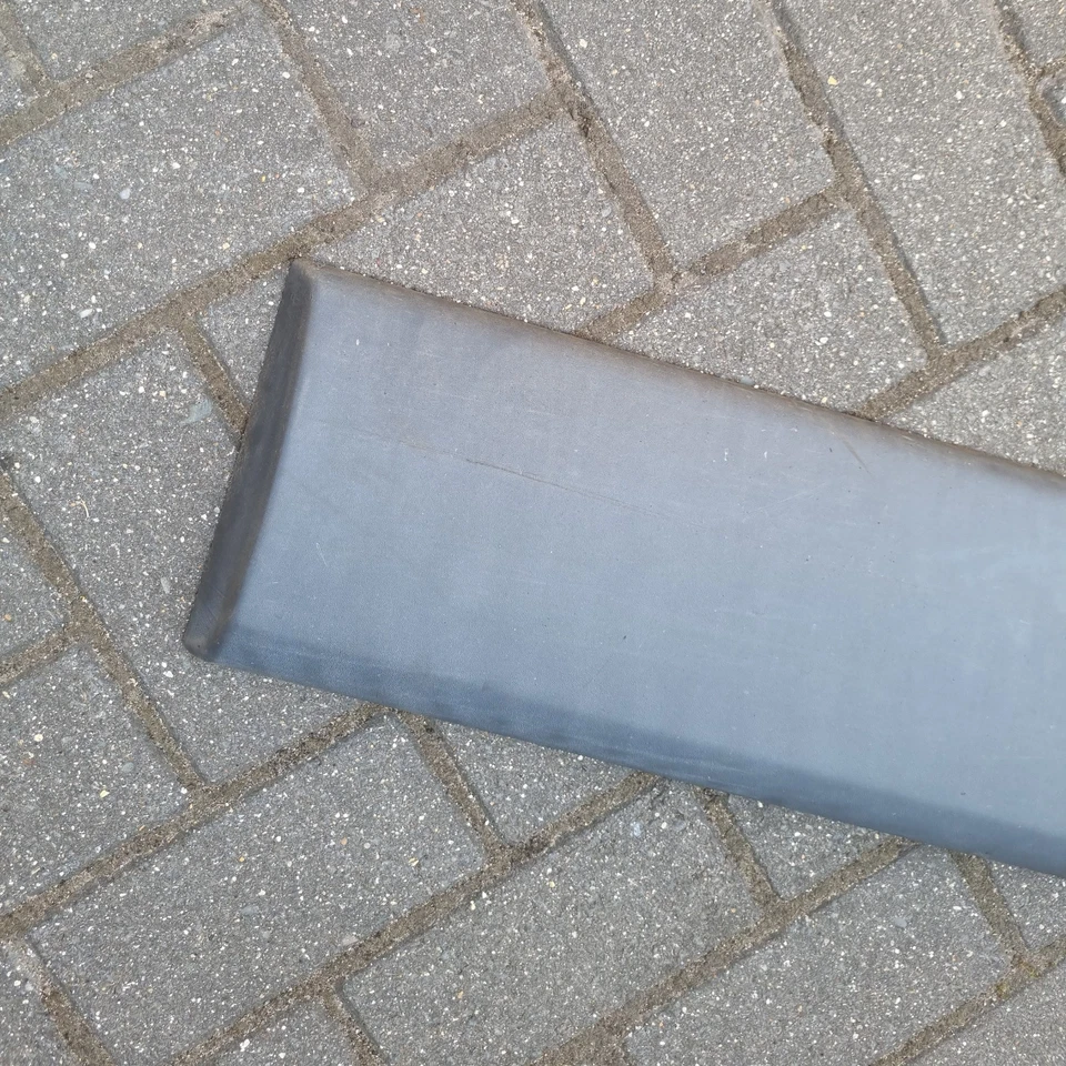 VIVARO MOLDURA CENTRAL TRÁFICO LADO CONDUCTOR DERECHO 2001-2014 8200036089 Foto 3 de 4