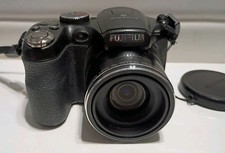 Fujifilm FinePix S2950 Digital Bridge Camera 14MP 18x Optical Zoom - Tested