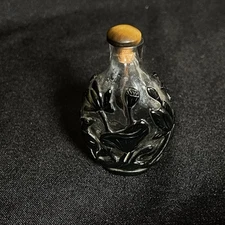 Chinese Peking Style Glass Black Overlay Snuff Bottle Floral Overlay/Tigers Eye