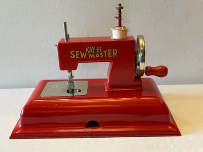 KAY-AN-EE Sew Master Machines US. Zone Berlin 2 Different Models w