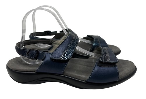 SAS Adjustable Strap Sandals With Buckle Closure Women's Size 11M