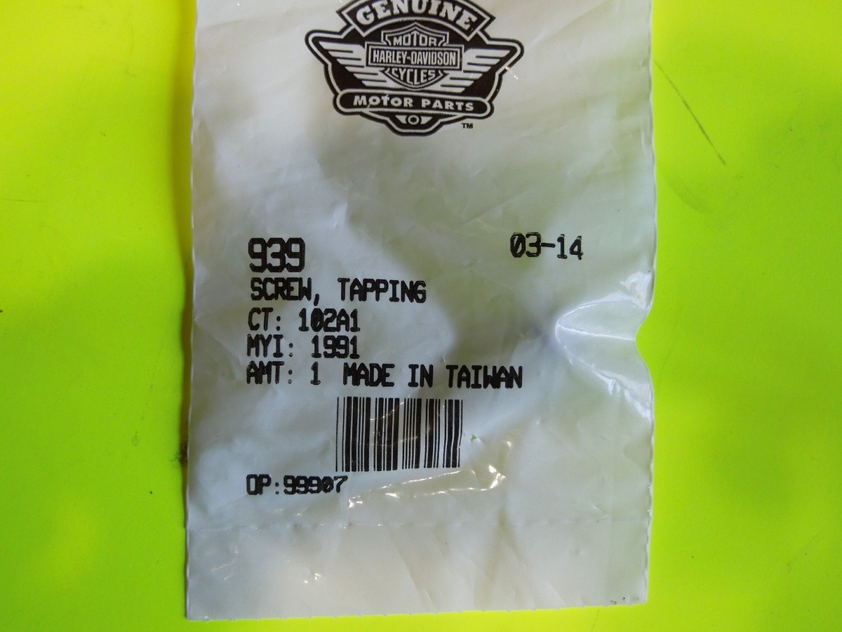 1 NOS OEM Harley Davidson 1/4