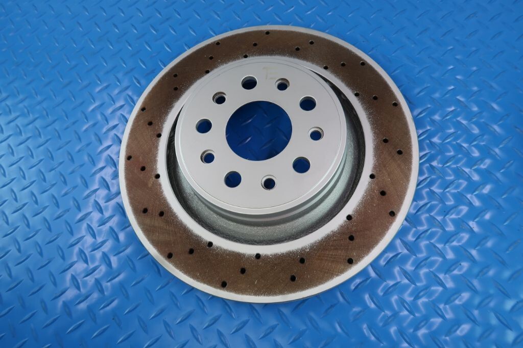 Maserati Levante S Trofeo front rear brake pads & dimpled rotors TopEuro #12014