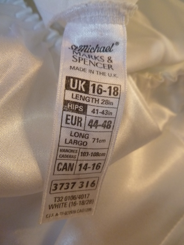 VINTAGE STYLE M&S ST MICHAEL WHITE SLITHERY LIQUID SATIN LONG HALF SLIP SZ 16-18 - Picture 6 of 7