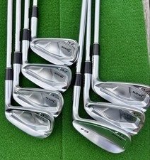 Srixon Zxi7 Iron set 5-9,P,A / Dynamic Gold S200