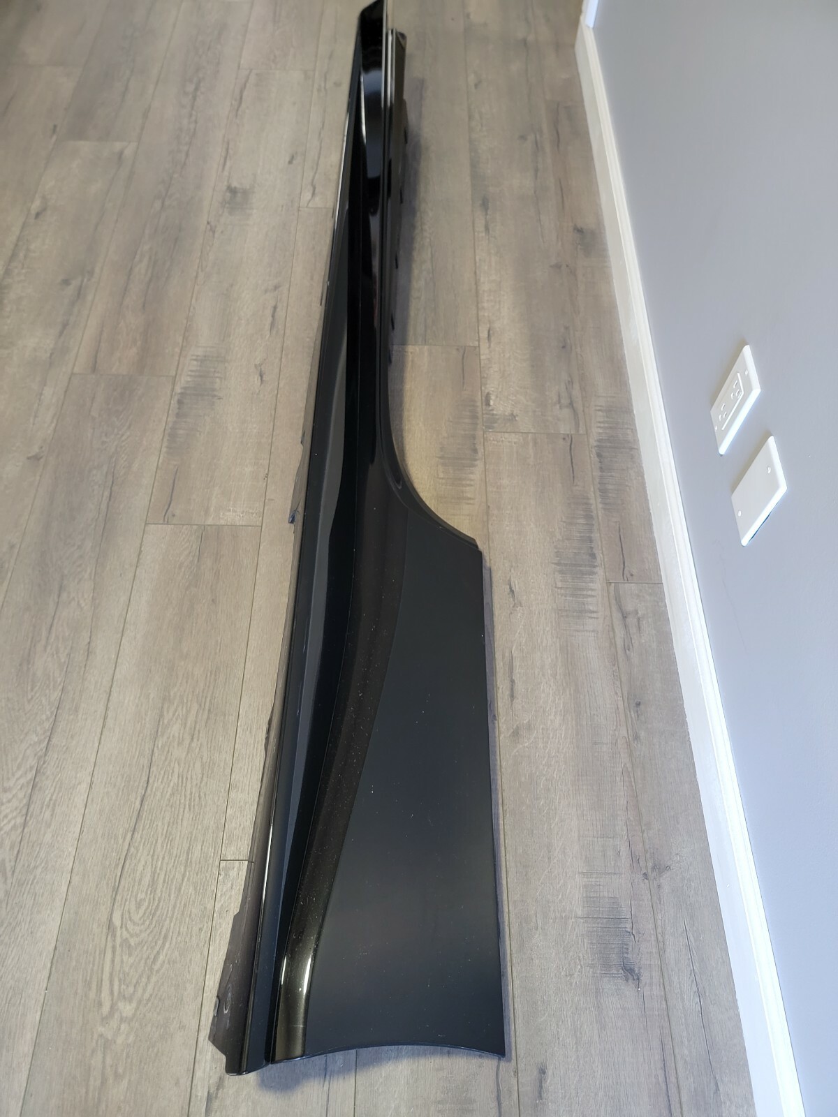 FERRARI 488 GTB DRIVER LEFT SIDE ROCKER PANEL OEM 