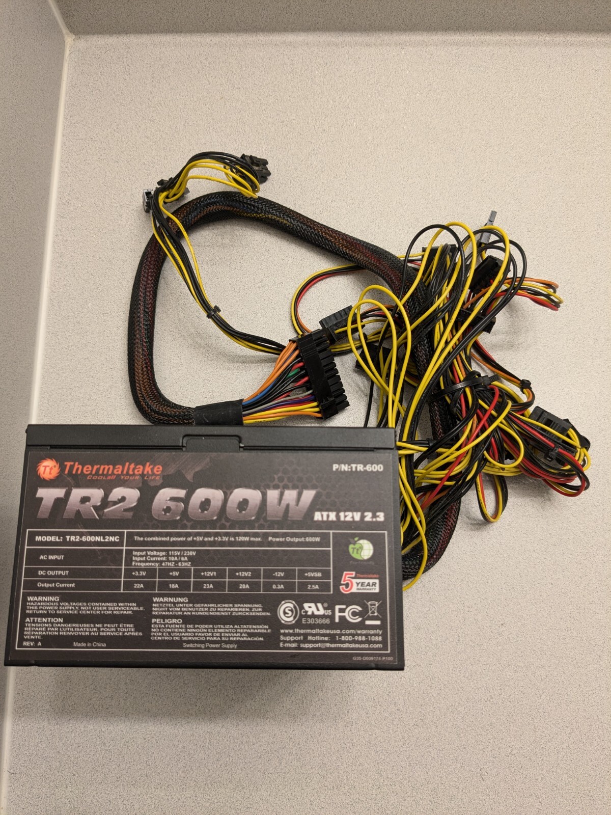 Thermaltake TR2600W 600W ATX Power Supply INSTITUTO TECNOLÓGICO DE CHINÁ